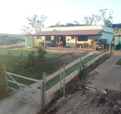 Rua Um, 50- Condomínio Pé de Serra