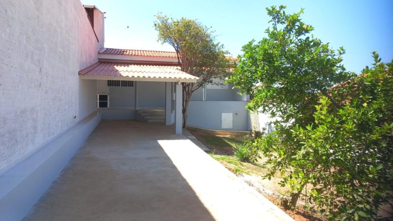 Rua Aníbal Claro do Amor, 879- Jardim Renovação