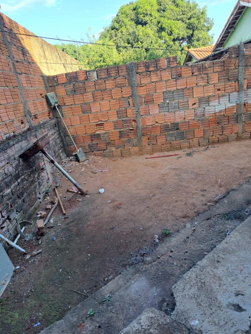 Rua Constâncio Pereira Dias, 593 - Centro