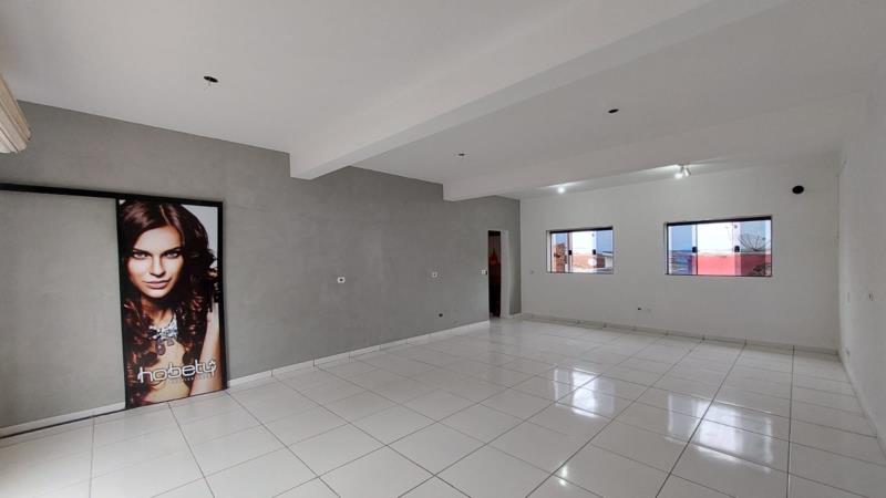 Rua Vereador Roque Delorenzo, 118 e 122 - Pássaro da Ilha